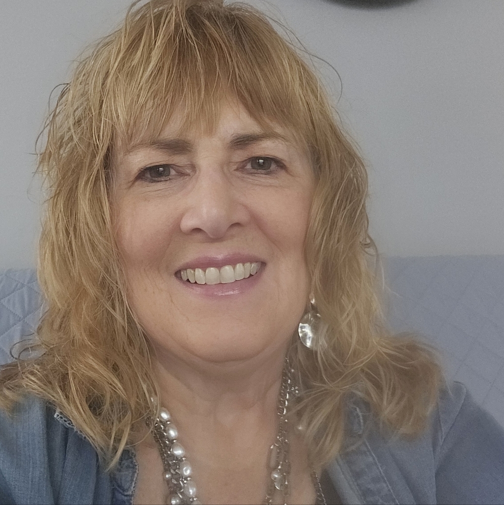 Meet your Posher, Boho Crafter